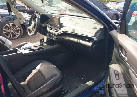 2019 Nissan Altima 2.5 Sr из США, поврежденный, VIN 1N4BL4CV2KN318566